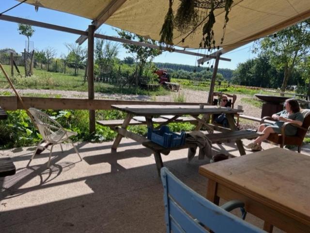 代因泽 'T Schaaphof Tent En Ontbijt酒店 外观 照片